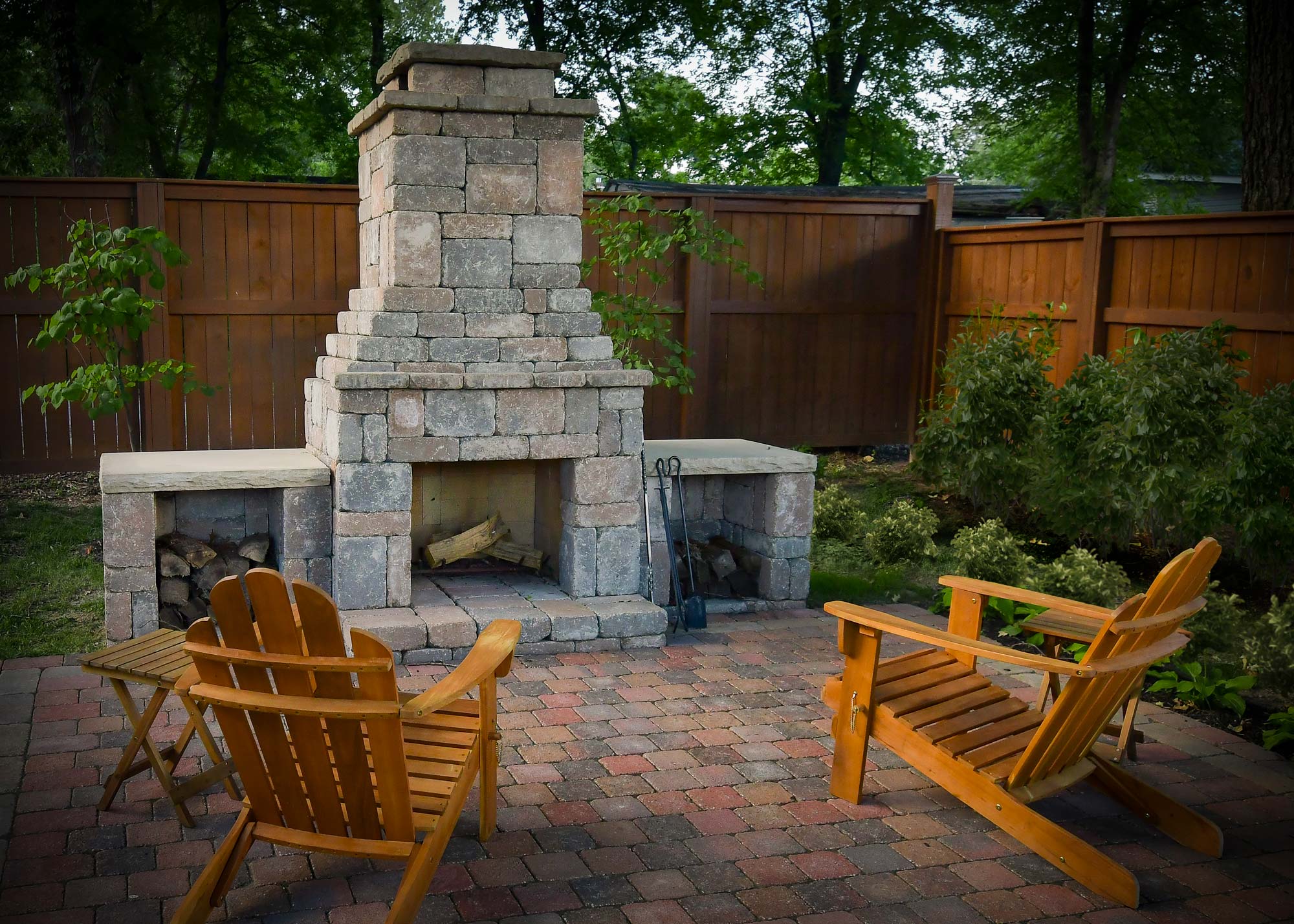 Romanstone Patio scene